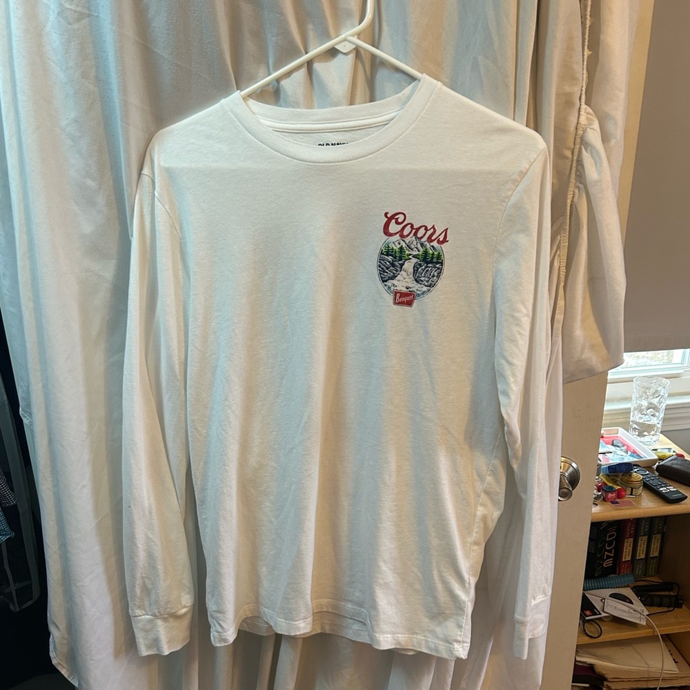 Men’s medium Coors Banquet long sleeve t shirt